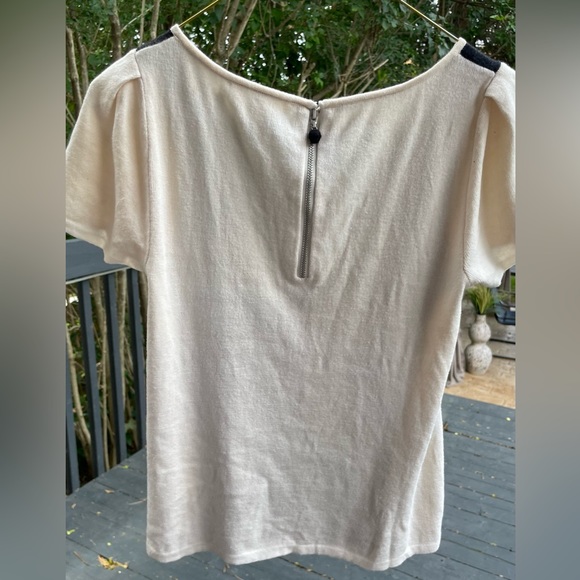 Anthropologie HWR Monogram Short Sleeve Sweater 100% cotton / size XS - Picture 4 of 7